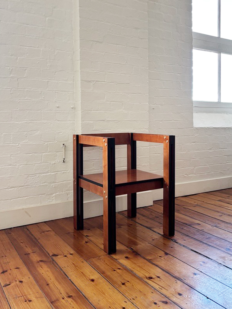 Flat pack chair 2